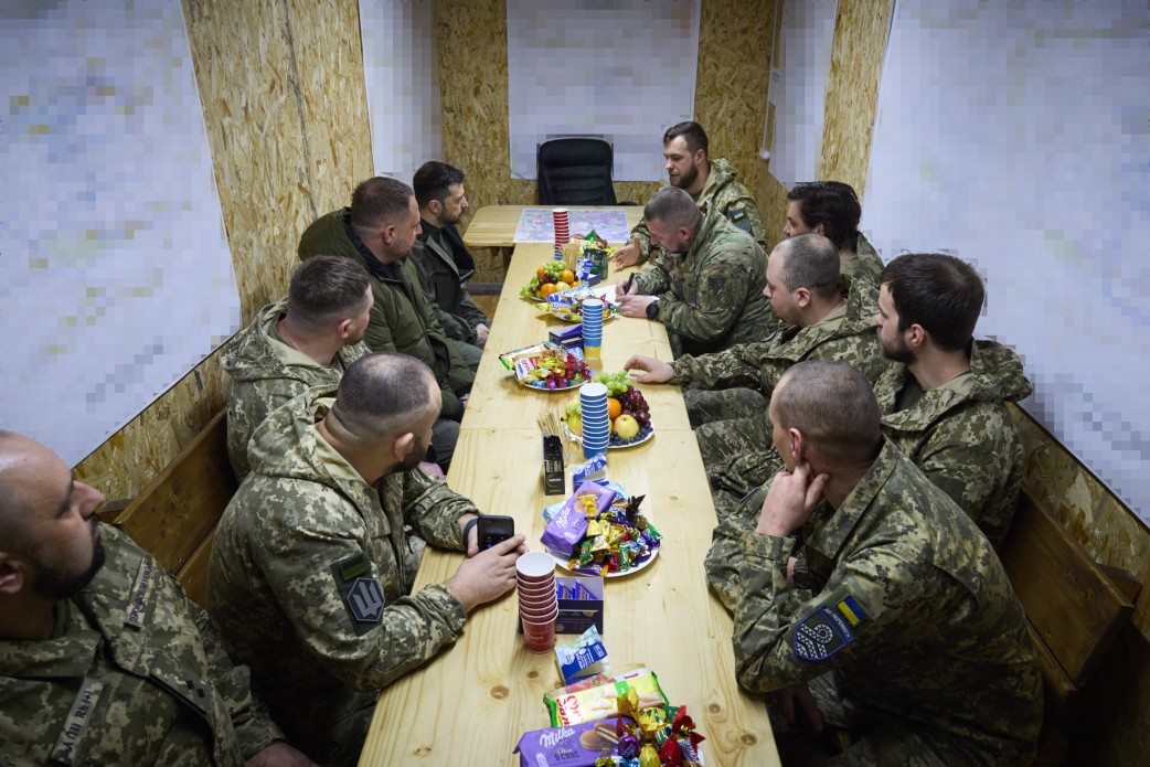 Поїздка Зеленського на Харківщину і Донеччину Поїздка Зеленського на Харківщину і Донеччину