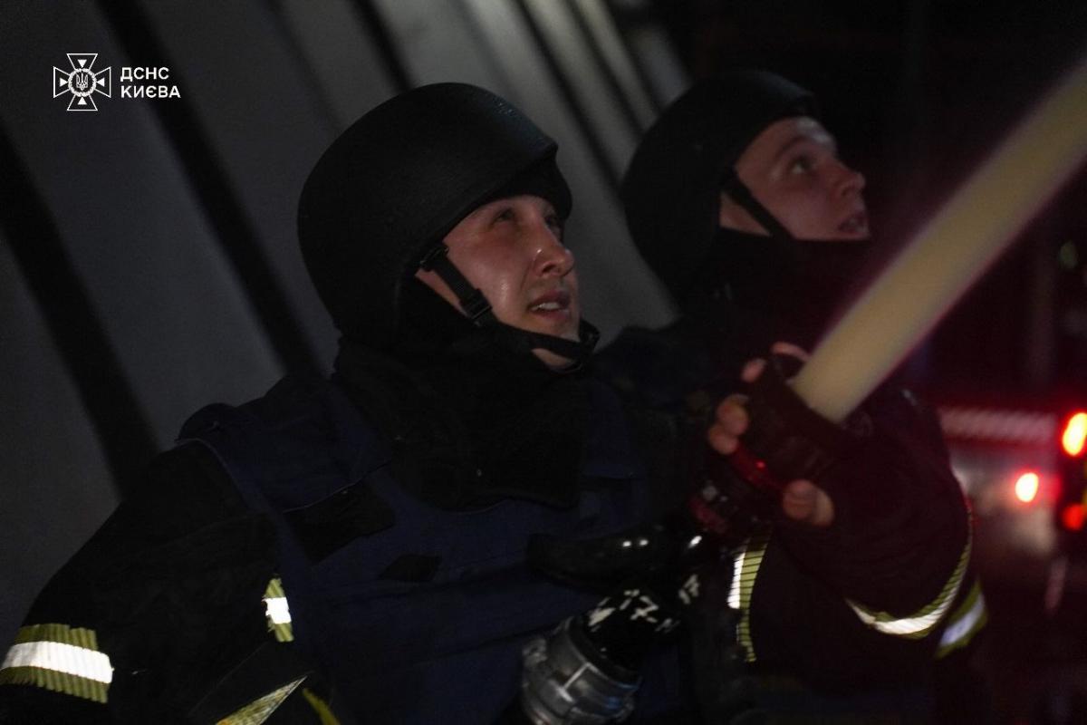 Ліквідація наслідків атаки РФ на Київ 23 березня