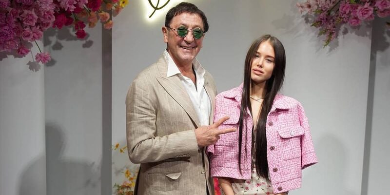 Григорій Лепс із молодою коханою