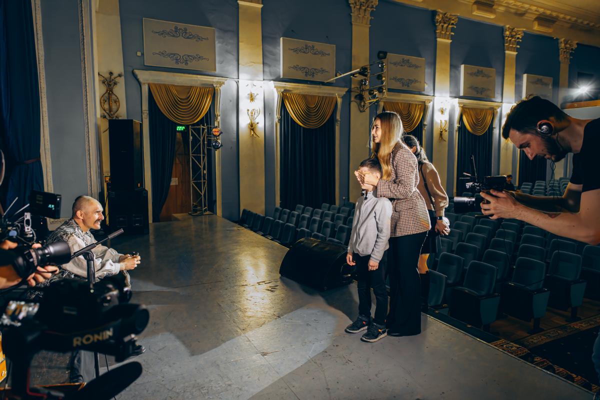 1+1 media та Kozak Siromaha здійснили мрію хлопчика, чий батько героїчно захищав Україну 1+1 media та Kozak Siromaha здійснили мрію хлопчика, чий батько героїчно захищав Україну