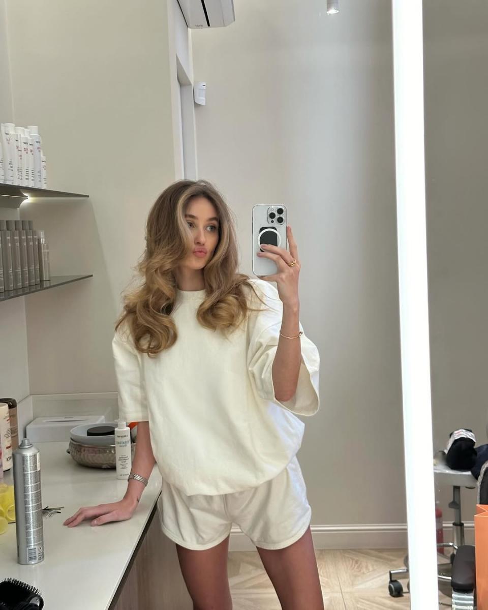 Алла Барановская продолжает следить за фигурой