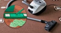 Як часто потрібно мити підлогу та пилососити: відповідь здивує багатьох