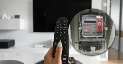 В "спящем" режиме мотают свет: 5 приборов, которые стоит выключать из розетки