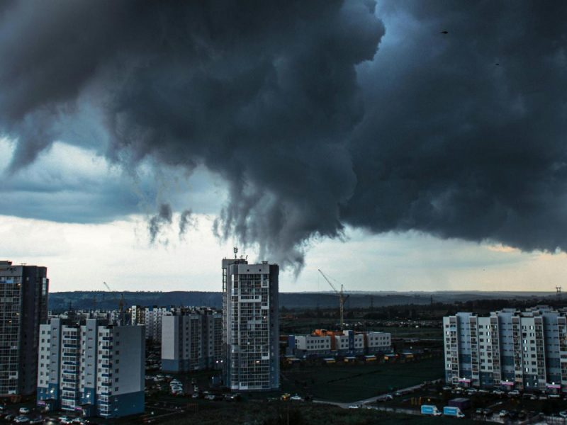 На Україну насувається шторм: синоптики назвали області, де буде небезпечно