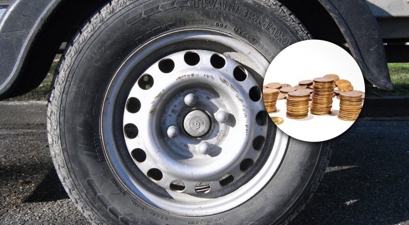 Почему опытные водители кладут монету на автомобильные шины: хитрый лайфхак