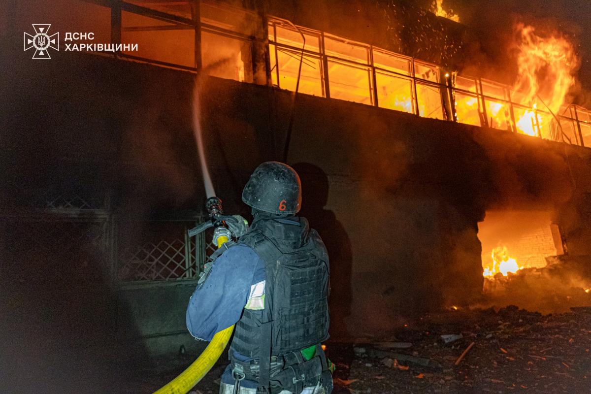 Наслідки удару РФ по Харкову дронами