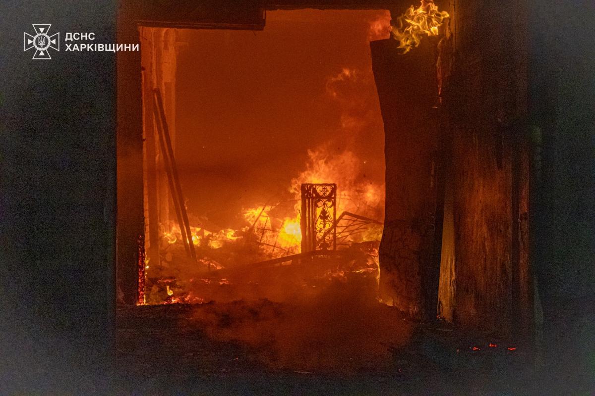 Наслідки удару РФ по Харкову дронами