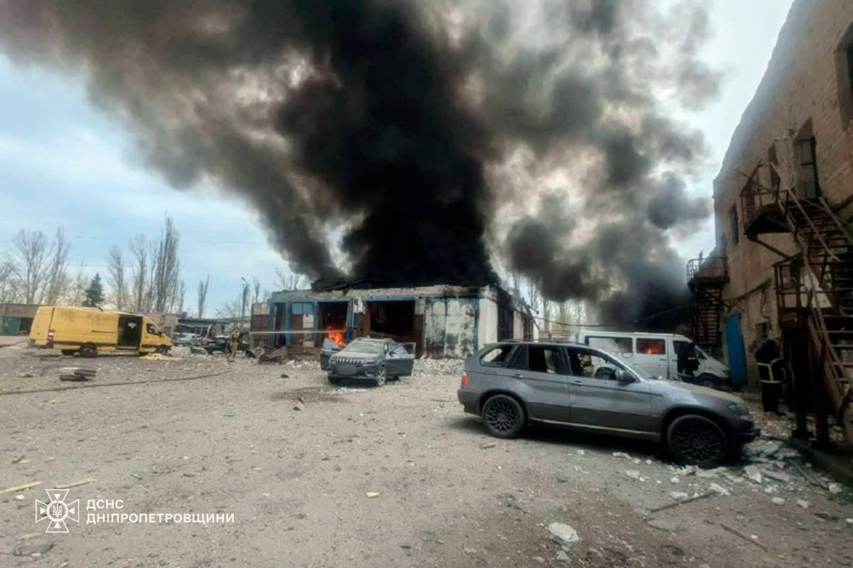 Наслідки удару РФ по Кривому Рогу 2 квітня 2025 року