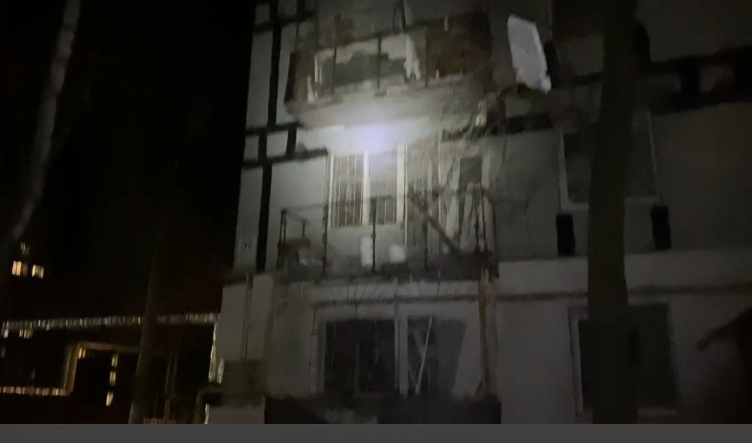 Атака на Дніпропетровщину в ніч на 9 квітня 2025 року Атака на Дніпропетровщину в ніч на 9 квітня 2025 року