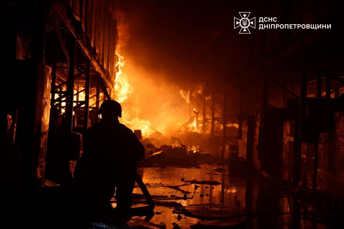 Ракетний удар по Дніпру 10 квітня 