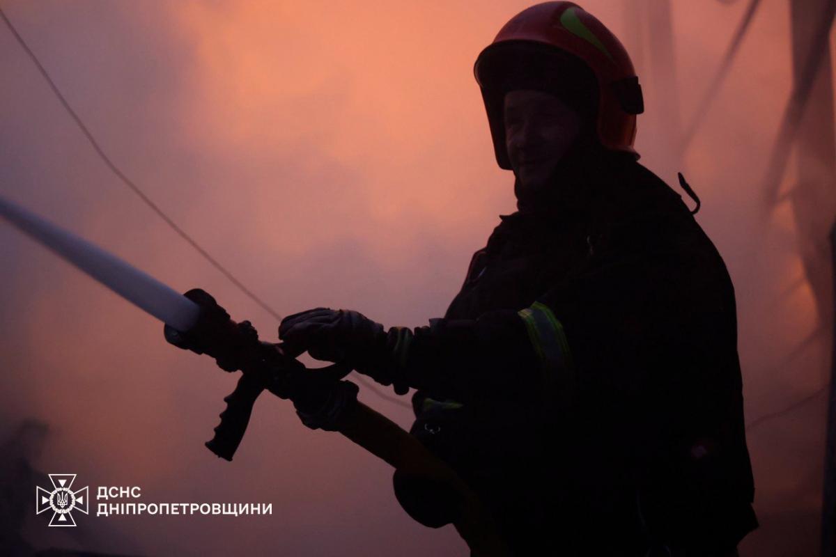 Ракетний удар по Дніпру 10 квітня 