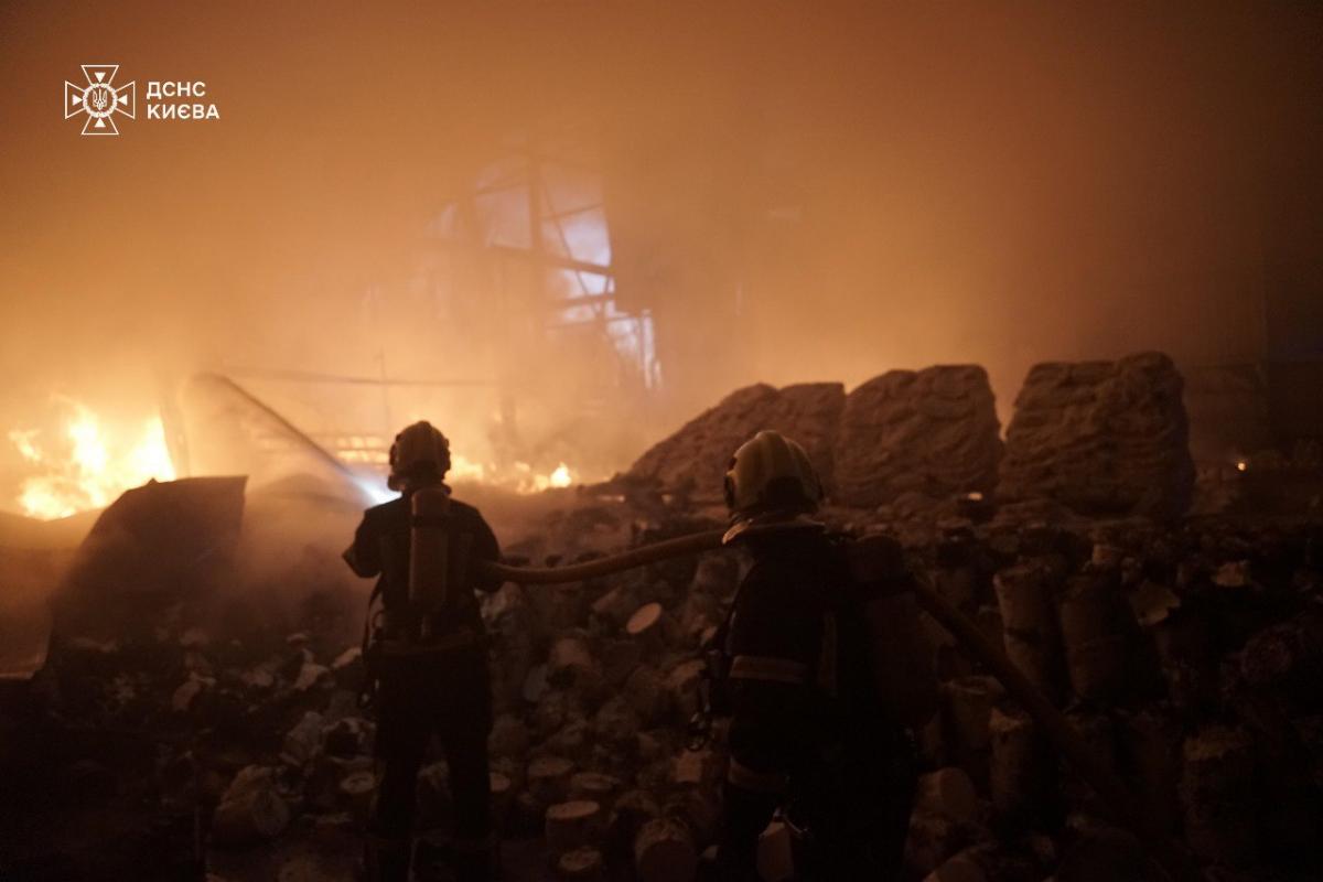 Удар РФ по Києву в ніч на 12 квітня