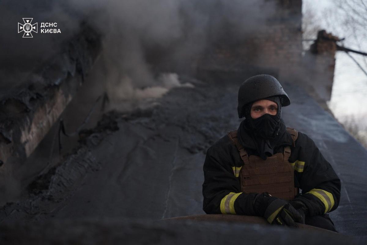 Удар РФ по Києву в ніч на 12 квітня