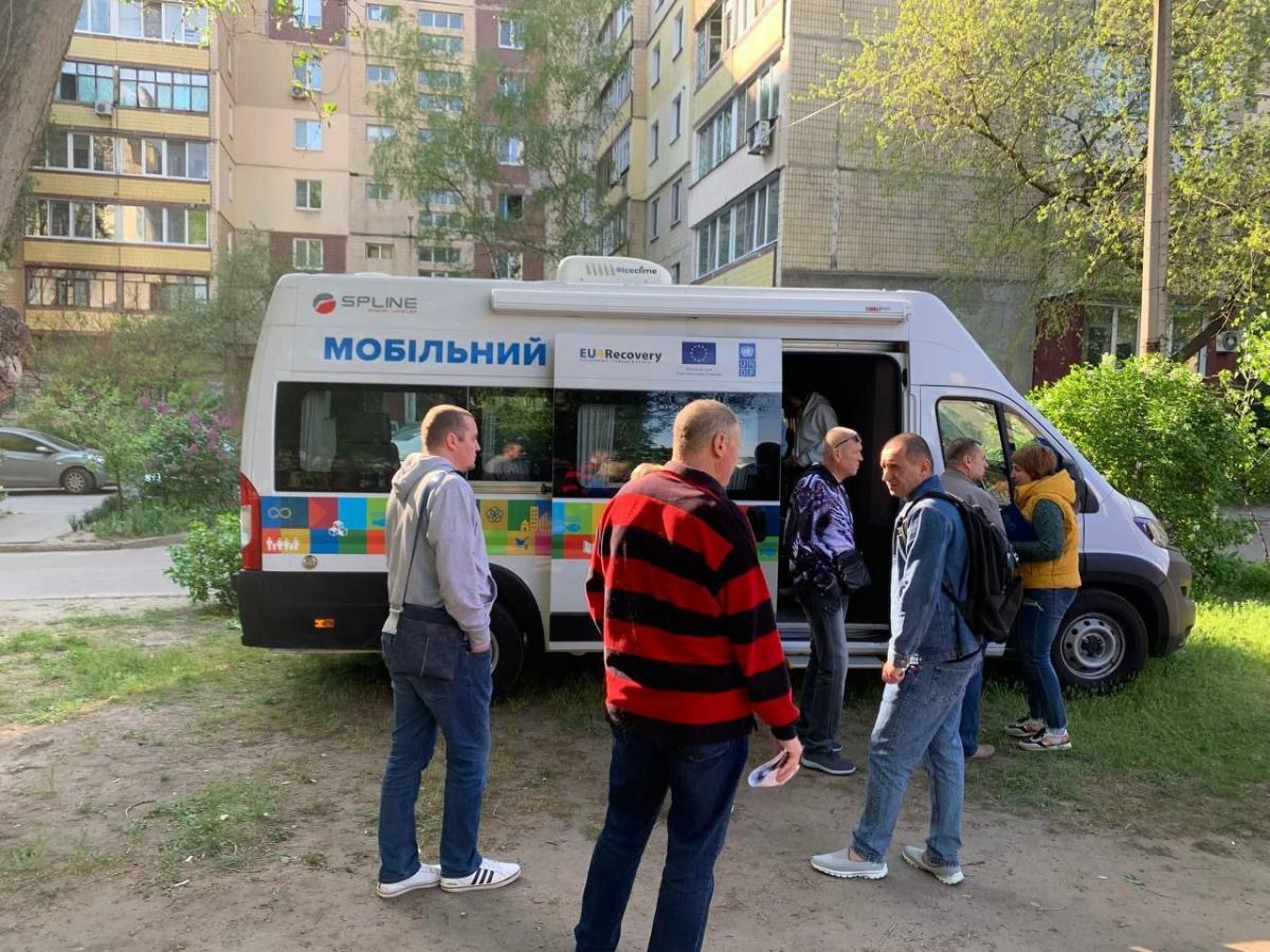 Дрон вдарив по житловому будинку Дрон вдарив по житловому будинку