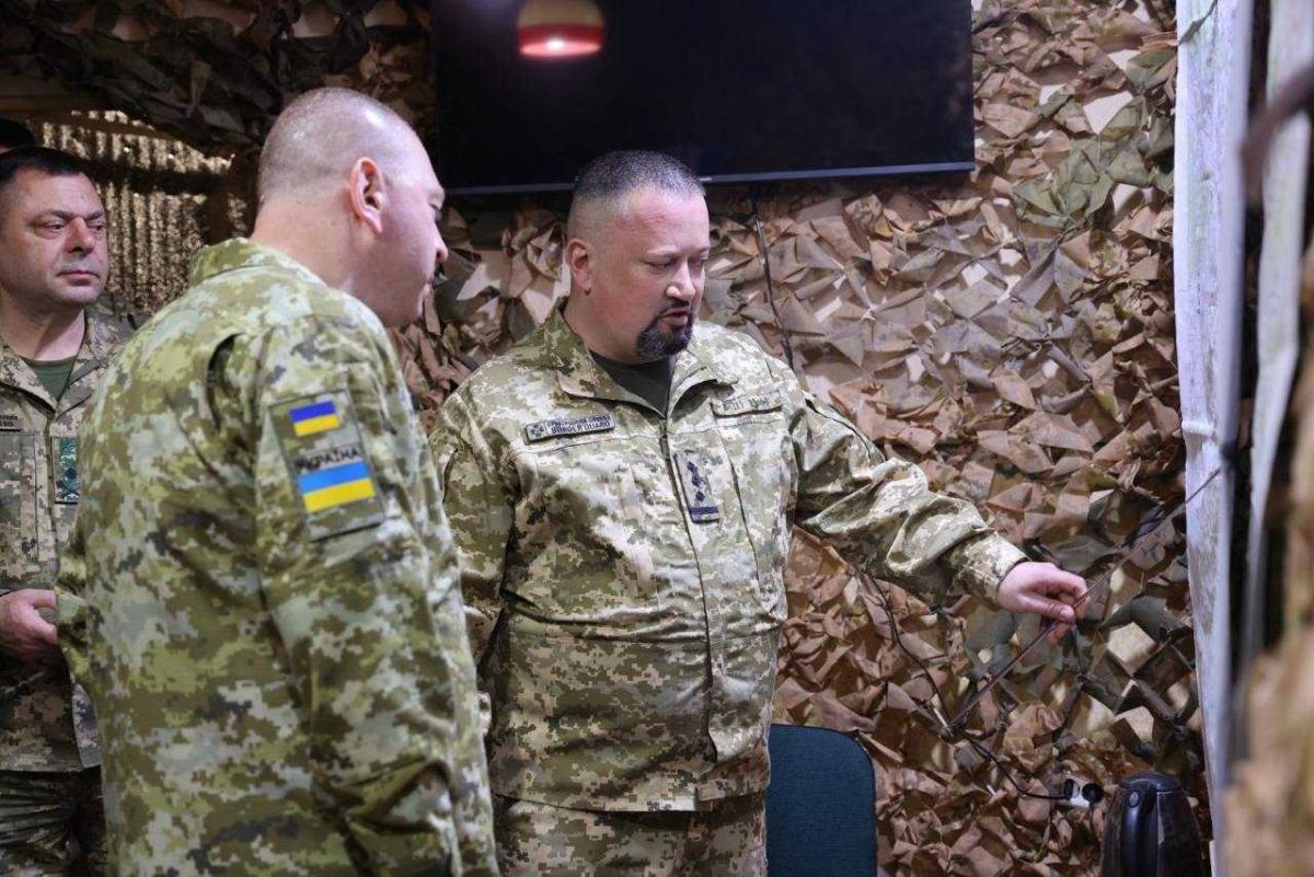 Сергій Дейнеко на Сумщині: голова ДПСУ перевірив ситуацію на кордоні з росією (відео) Сергій Дейнеко на Сумщині: голова ДПСУ перевірив ситуацію на кордоні з росією (відео)