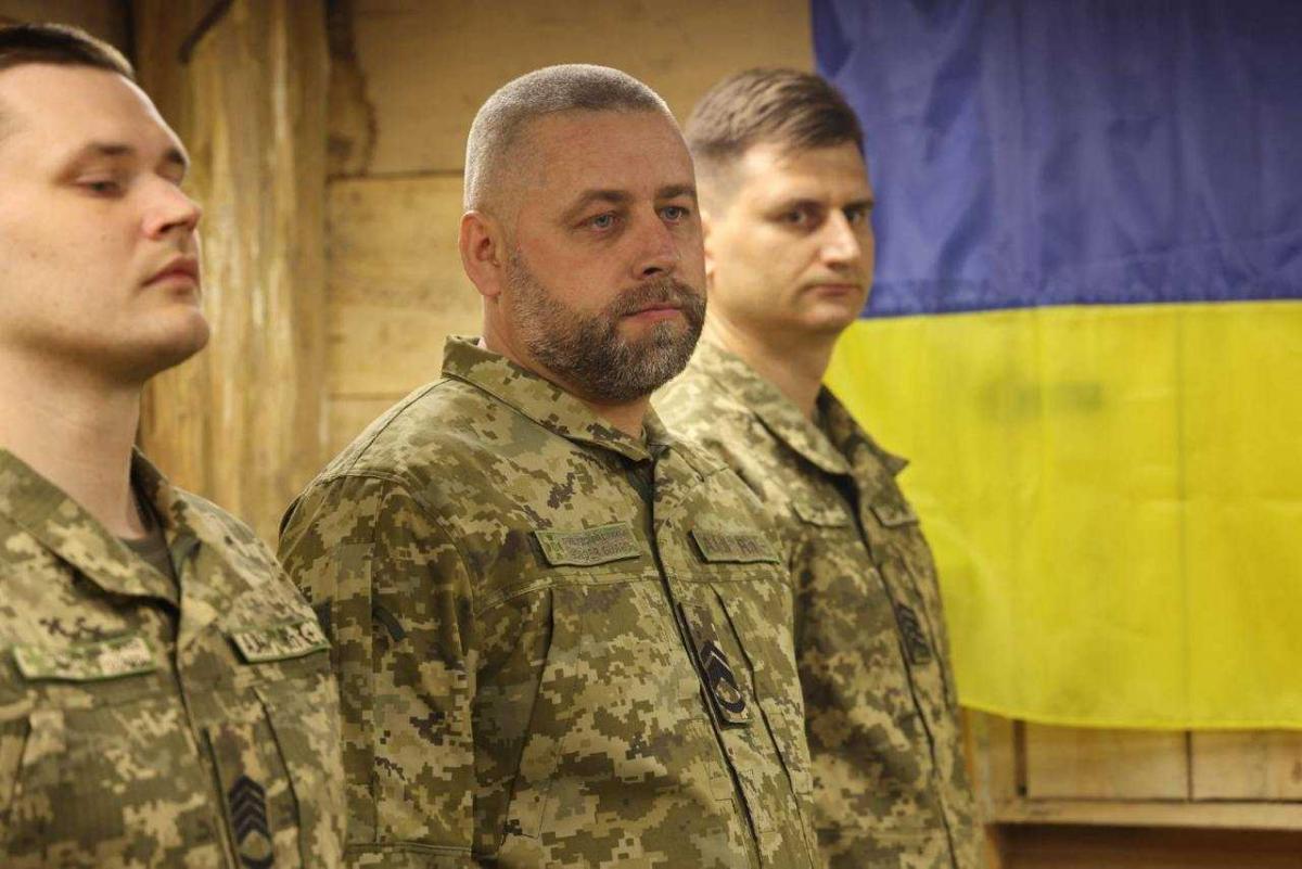 Сергій Дейнеко на Сумщині: голова ДПСУ перевірив ситуацію на кордоні з росією (відео) Сергій Дейнеко на Сумщині: голова ДПСУ перевірив ситуацію на кордоні з росією (відео)