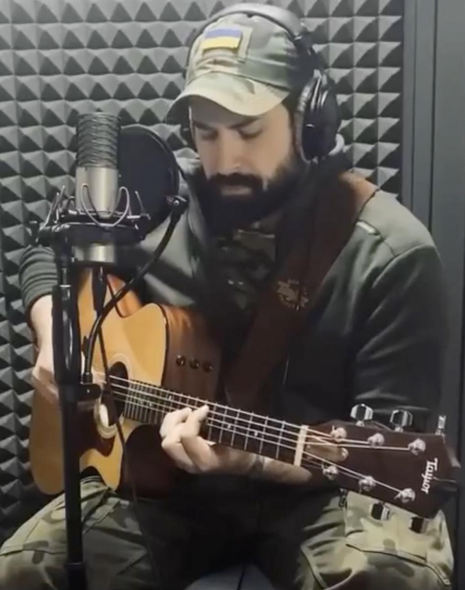 Девід Аксельрод зник з поля зору ЗМІ