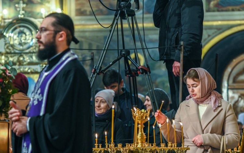 Сохраните молодость и здоровье: какой водой нужно умыться 8 апреля, приметы