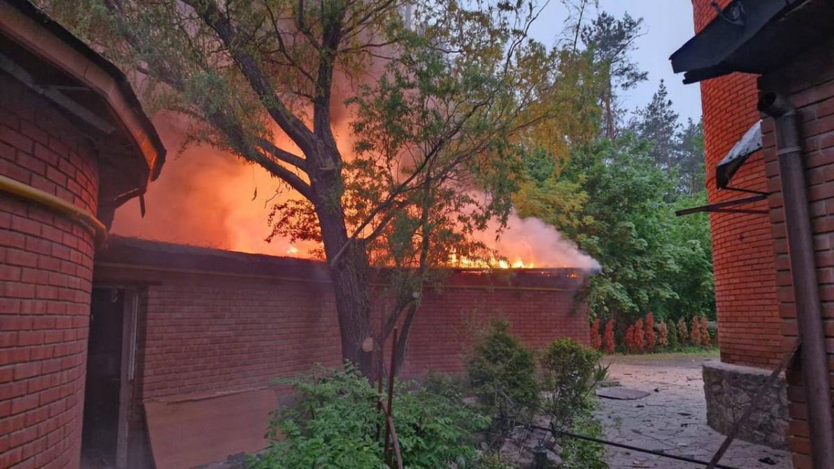 Наслідки атаки дронів по Харкову 6 травня Наслідки атаки дронів по Харкову 6 травня