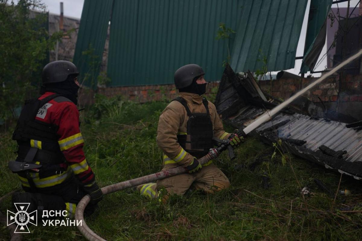 Ракетний удар по передмістю Сум Ракетний удар по передмістю Сум