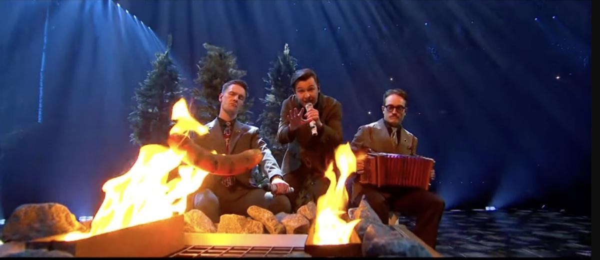 Шведы с сосисками 