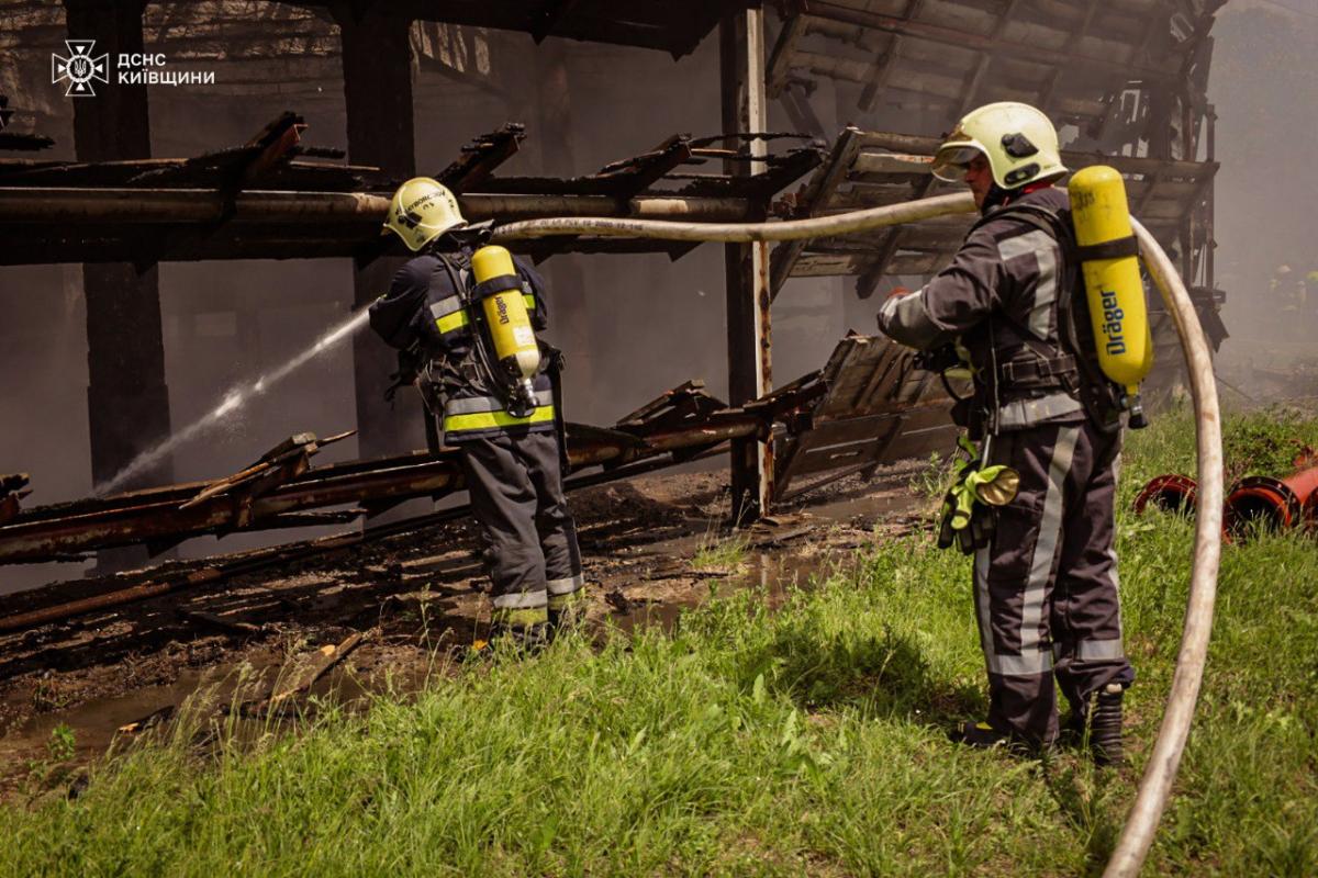 Ликвидация пожара на Белоцерковской ТЭЦ Ликвидация пожара на Белоцерковской ТЭЦ