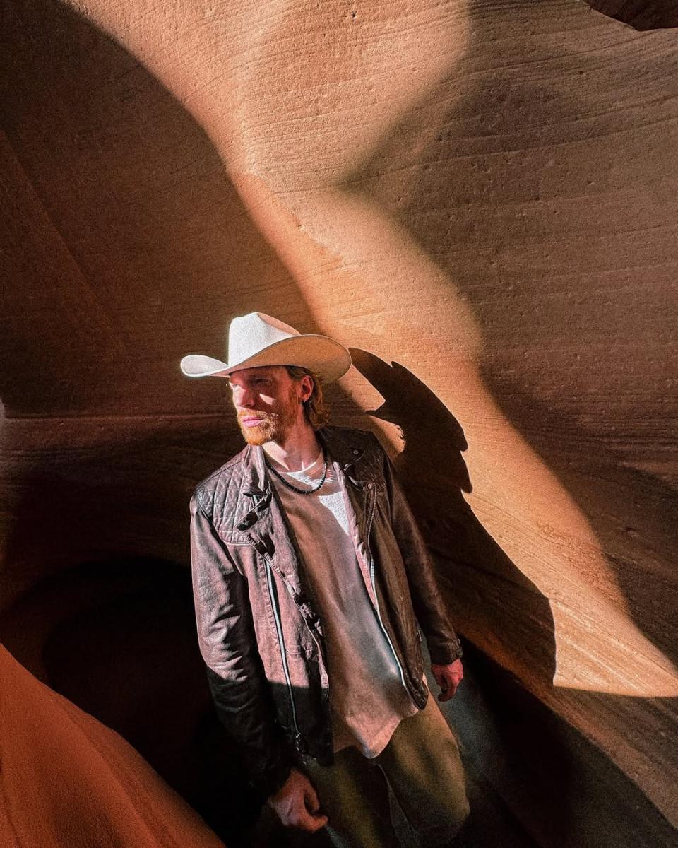 Нікіта Пресняков часто подорожує