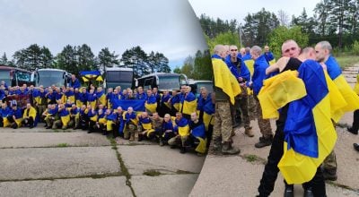 Україна та Росія провели масштабний обмін: скільки полонених повернулось додому Україна та Росія провели масштабний обмін: скільки полонених повернулось додому