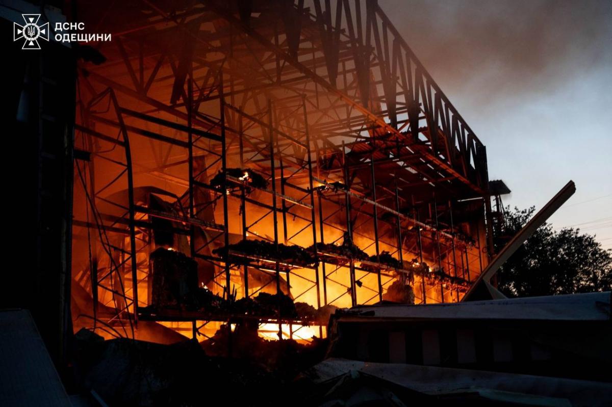 Атака дронов по Одессе 3 июня Атака дронов по Одессе 3 июня