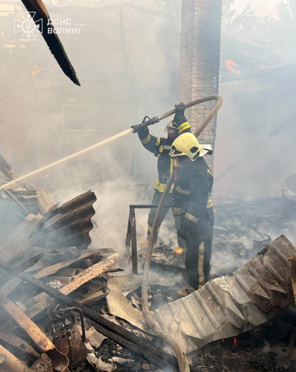 Ликвидация последствий вражеской атаки на Луцк 6 июня