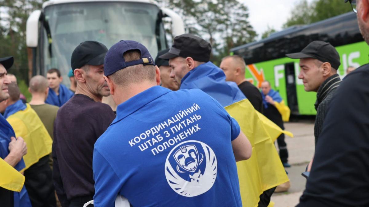 Україна та РФ провели новий обмін полоненими Україна та РФ провели новий обмін полоненими