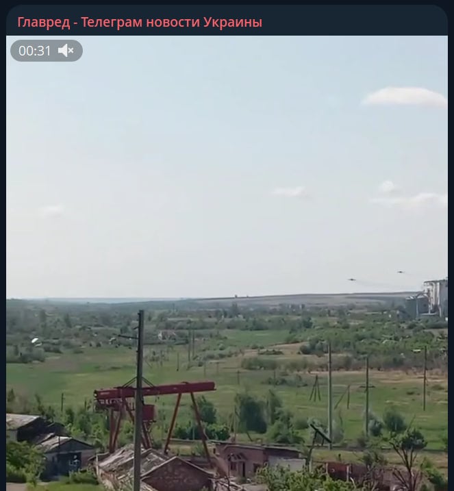 Російський штурмовик збив свій же Су-25: ефектне відео 'дружнього вогню' Російський штурмовик збив свій же Су-25: ефектне відео 'дружнього вогню'