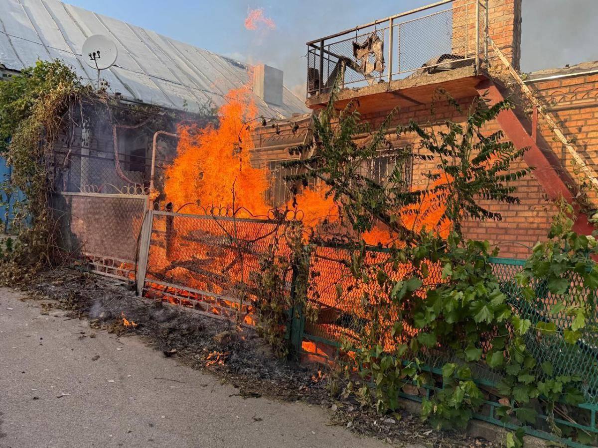 Наслідки удару по Дніпропетровщині у ніч на 14 червня 2025 року Наслідки удару по Дніпропетровщині у ніч на 14 червня 2025 року