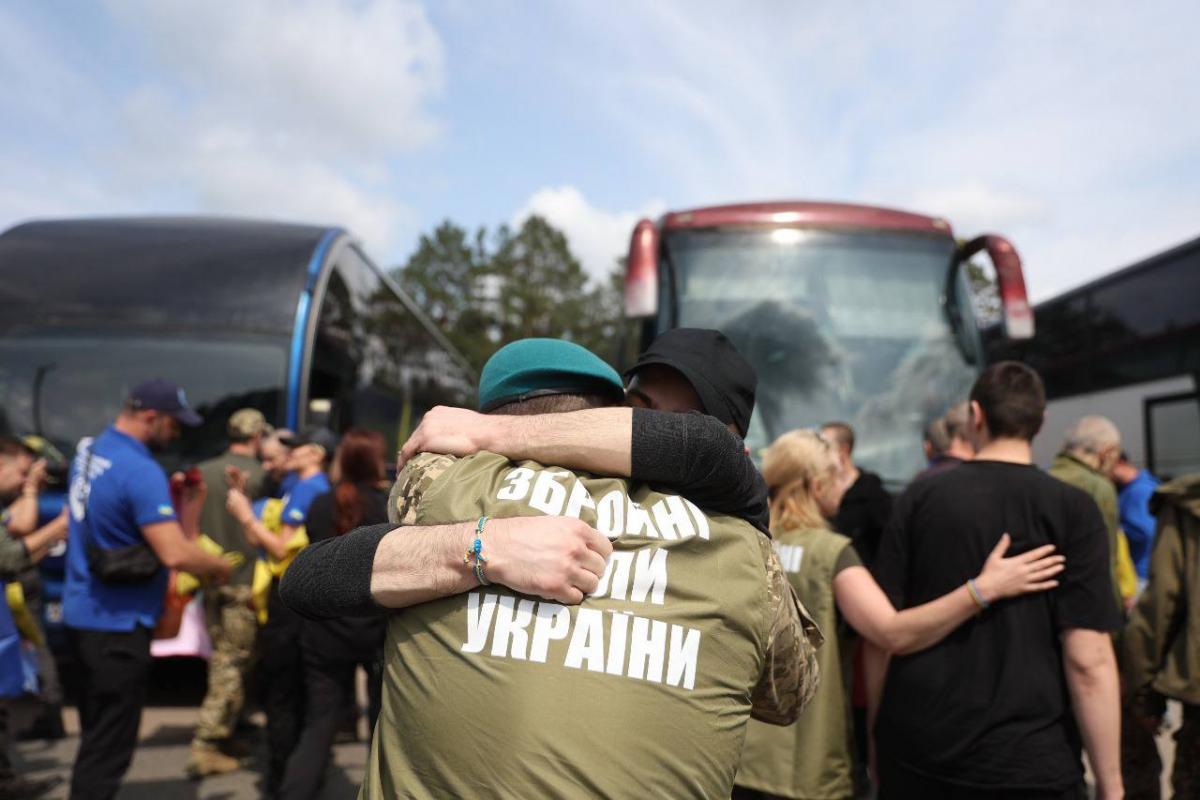 Україна повернула своїх захисників