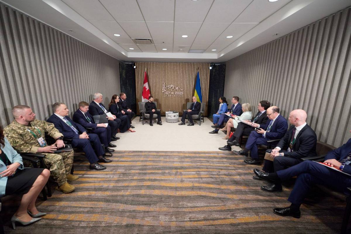 Володимир Зеленський зустрівся з Марком Корні Володимир Зеленський зустрівся з Марком Корні