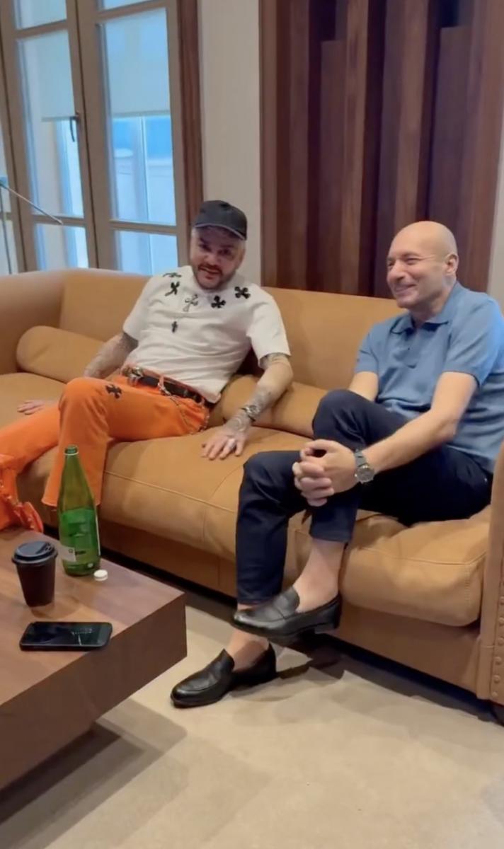 Кіркоров засвітив чорну руку Кіркоров засвітив чорну руку