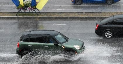 Полтавщину накриють грози і дощі: синоптики назвали дати негоди