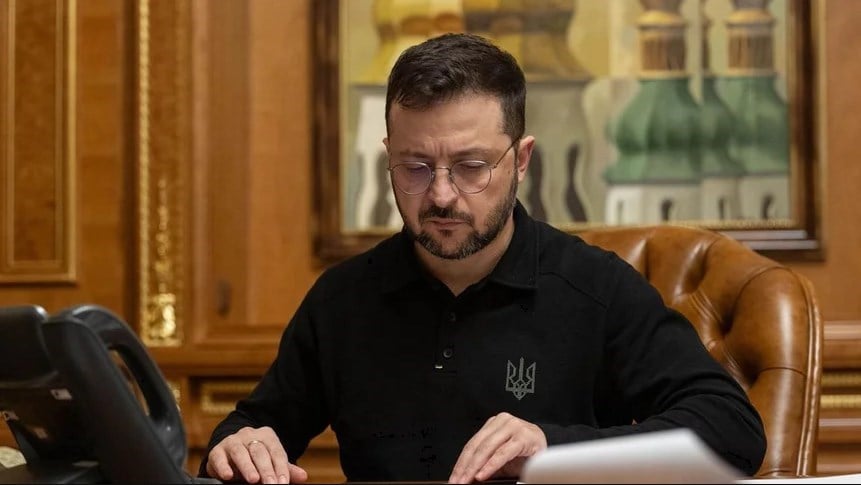 Украина готова обсуждать вопрос территорий — будет ли выход из Донбасса