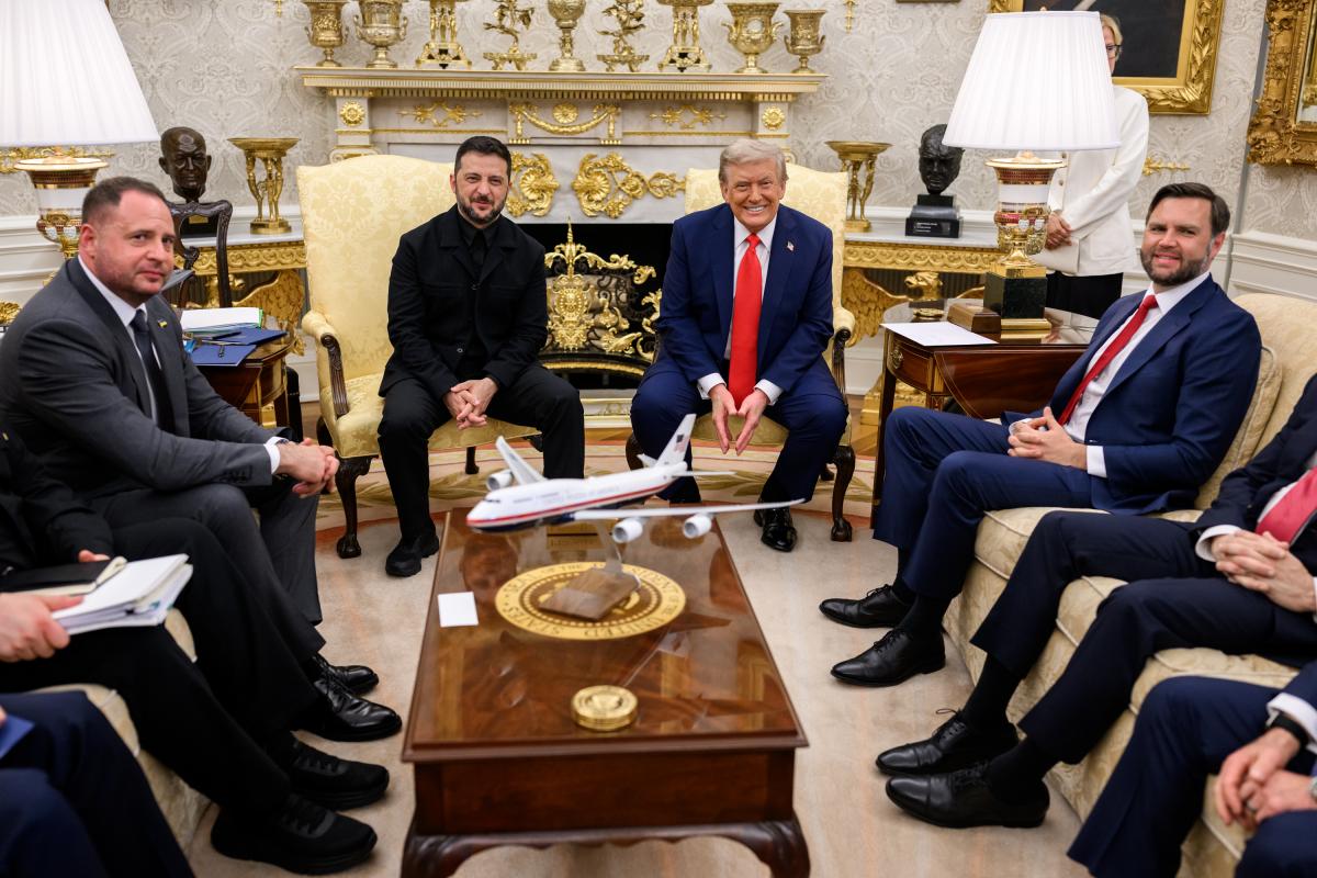 Трамп еволюціонував за останні місяці, став більш обережним і почав розуміти необхідність урахування інтересів України та Європи, зазначив Огризко Трамп еволюціонував за останні місяці, став більш обережним і почав розуміти необхідність урахування інтересів України та Європи, зазначив Огризко