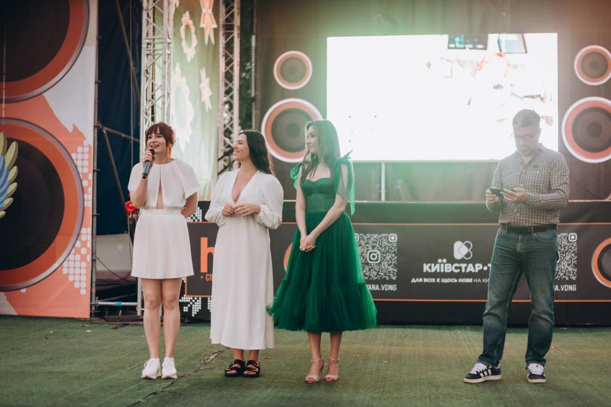 Кінодиалоги з Київстар ТБ Кінодиалоги з Київстар ТБ