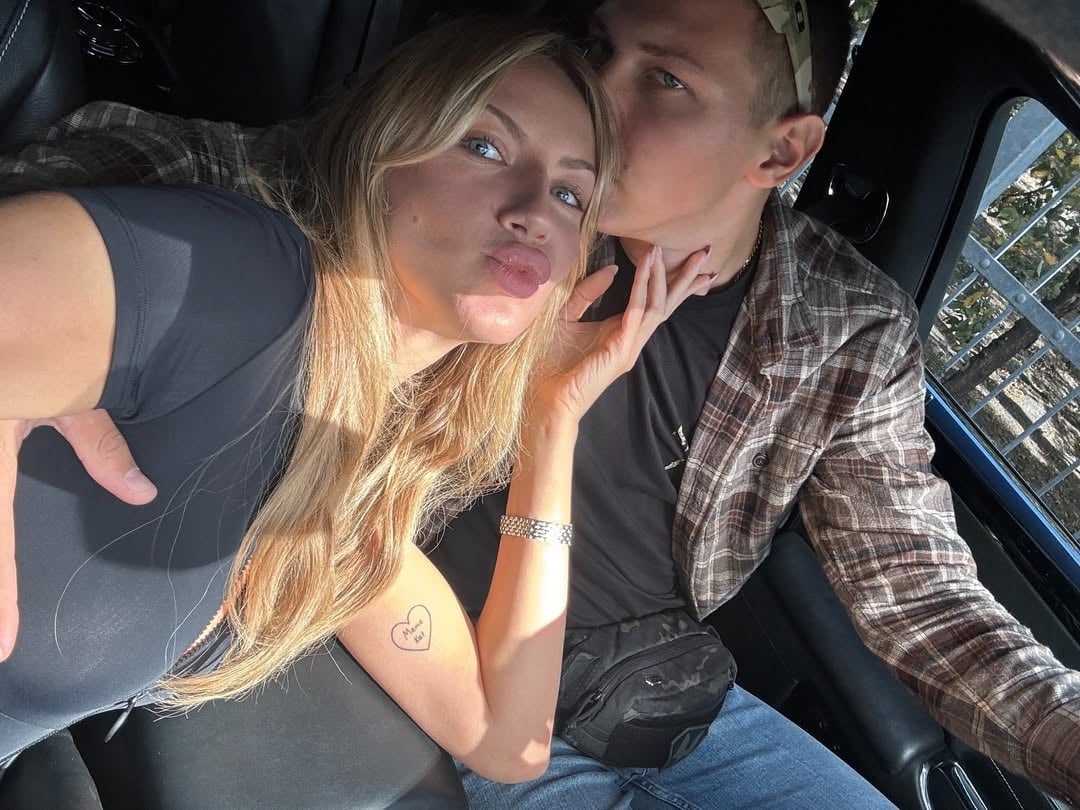 Леся Нікітюк зі своїм коханим