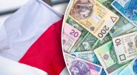 Українцям у Польщі обмежили допомогу: кому перестануть виплачувати кошти