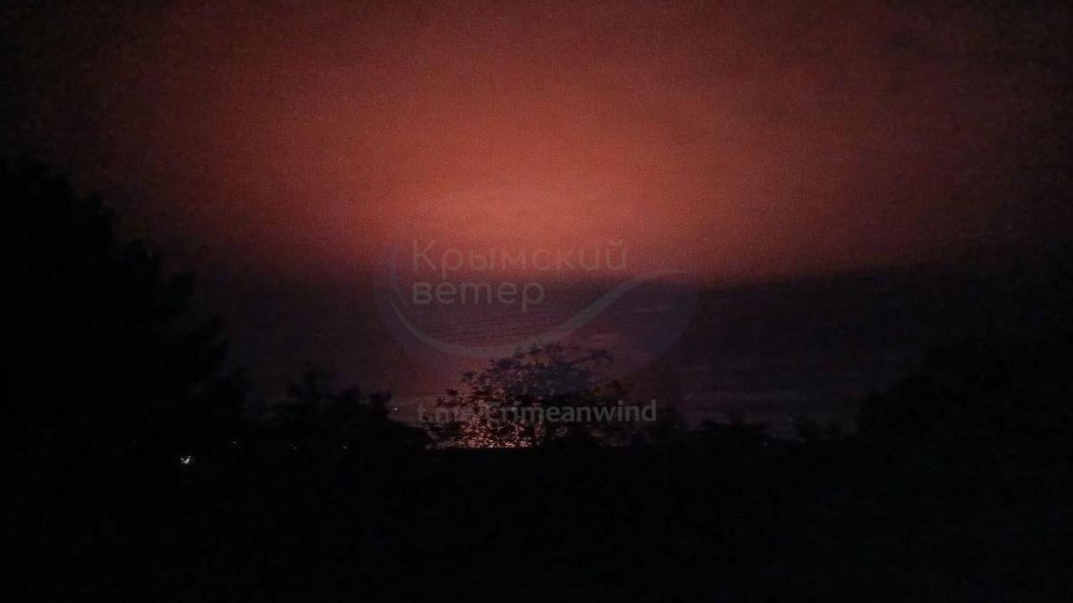 Заграву видно з різних міст Криму Заграву видно з різних міст Криму