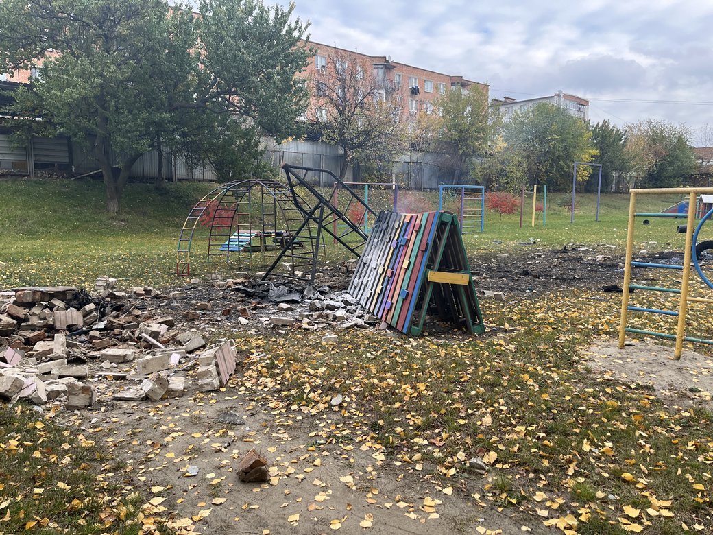 Удар по дитячому садку в Сумах Удар по дитячому садку в Сумах