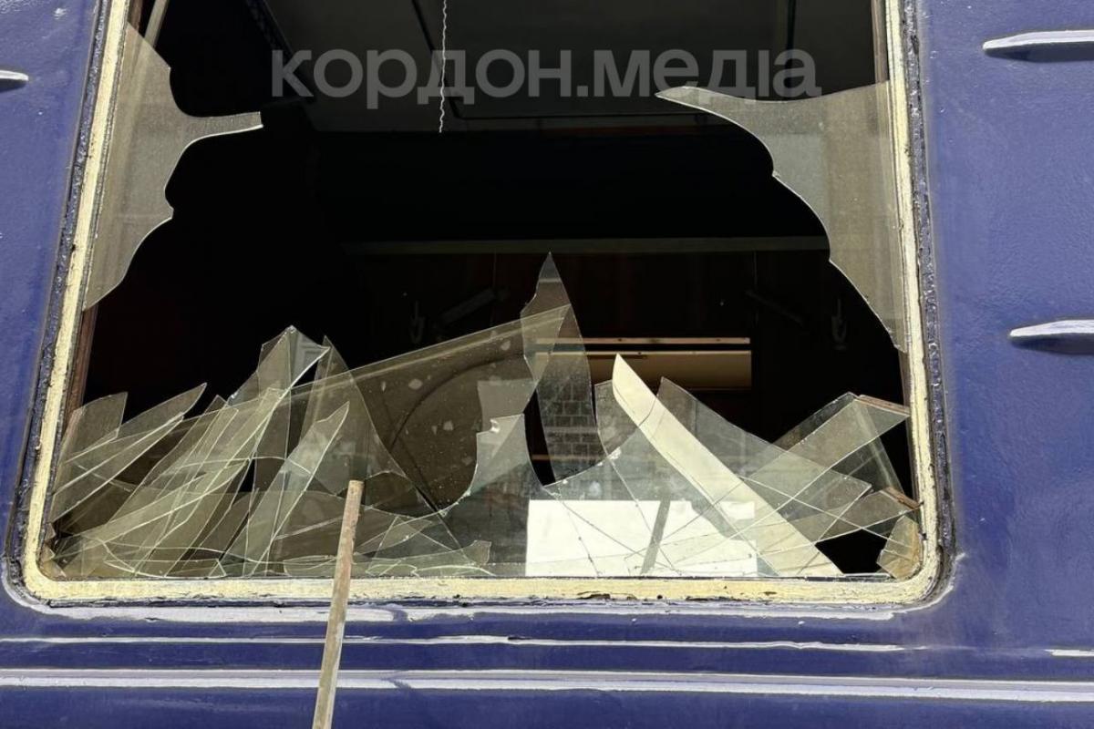 Удар по вокзалу в Сумах Удар по вокзалу в Сумах