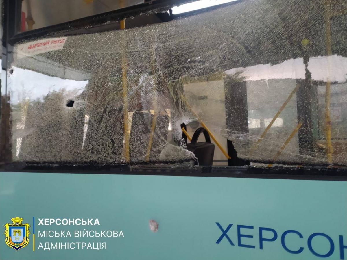 Удары по Херсону