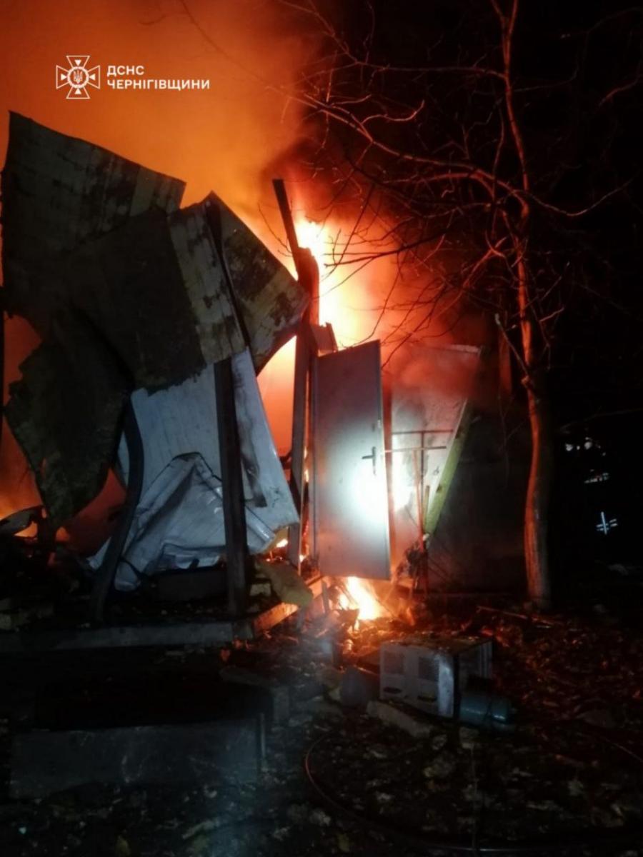 Обстріл Чернігівської області Обстріл Чернігівської області