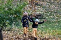 От -3 до +18 градусов: синоптики удивили прогнозом со снегом, дождями и солнцем