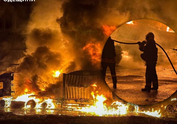 Атаковано порт та енергетику: Одещину охопили пожежі, є постраждалі