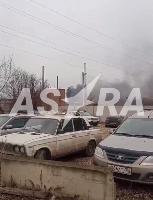 У Росії лунають вибухи на нафтохімічному заводі У Росії лунають вибухи на нафтохімічному заводі